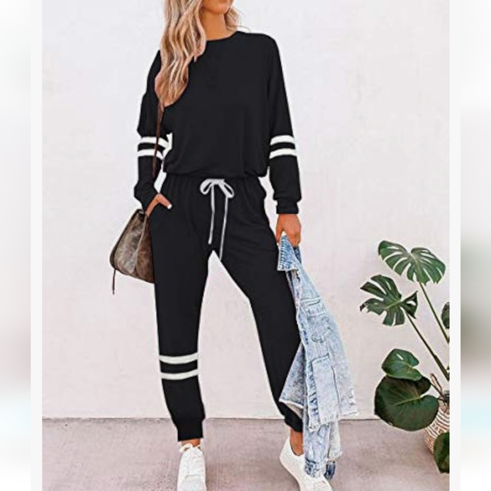 Women's 2 piece jogger tracksuit Blue Size Medium